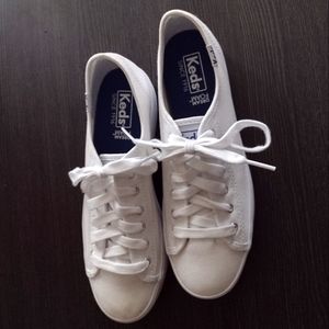 Ladies Keds Size 6